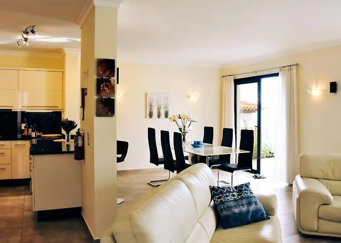 Juntos By Your Madeira *